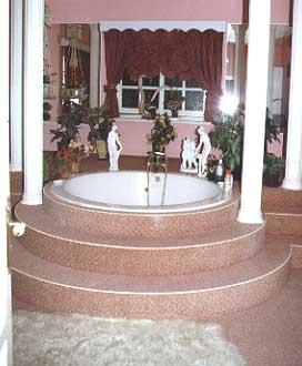 detached house in Paralimni Cyprus bathroom.jpg (23248 bytes)