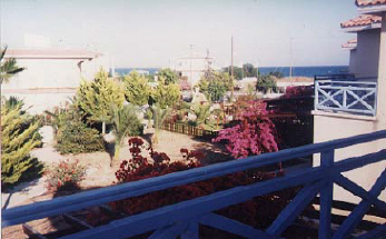 maisonnette view in cyprus.jpg (31037 bytes)