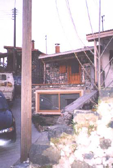 Louvaras cottage for sale in cyprus 1.jpg (24212 bytes)