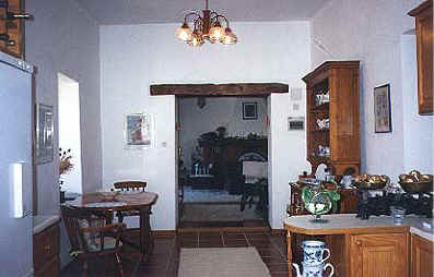 Akrounda breakfast room to dining room Limassol in cyprus.JPG (25225 bytes)
