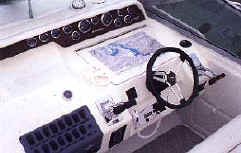 Sea ray 300 sundancer controlls powerboat for sale.JPG (19514 bytes)