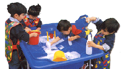 kindergarten playtime at the american academy in limassol.GIF (117061 bytes)