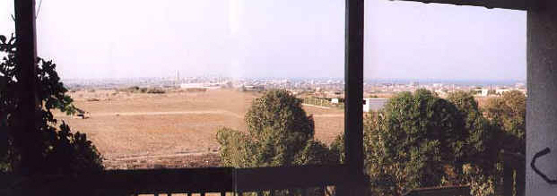 looking towards famagusta bay from the verandah.JPG (26704 bytes)