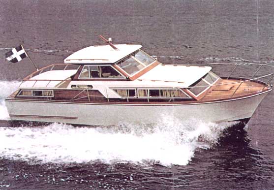 royal cruiser swedish motor yacht for sale.JPG (39475 bytes)